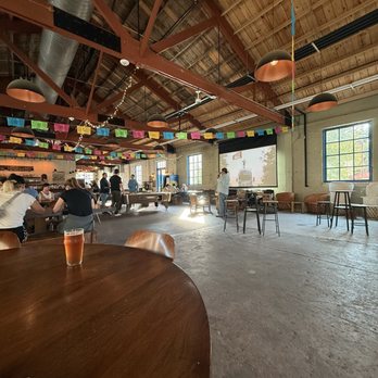 Idle Beer Hall & Brewery - Interior - Brewpubs Near Me - San Antonio, Texas Idle Beer Hall & Brewery - Interior - Brewpubs Near Me - San Antonio, Texas