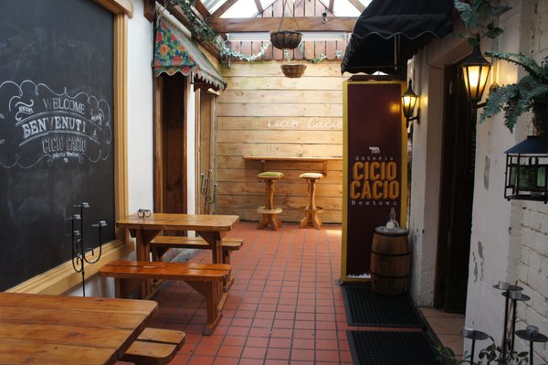 Cicio Cacio Osteria by null