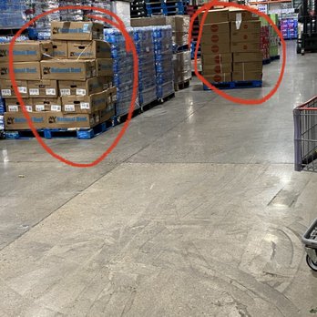 Costco - 2 pallets of meat just sitting out - Wholesale Stores Near Me - Aurora, Colorado Costco - 2 pallets of meat just sitting out - Wholesale Stores Near Me - Aurora, Colorado