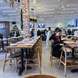Colombia Kaliente - Dining area