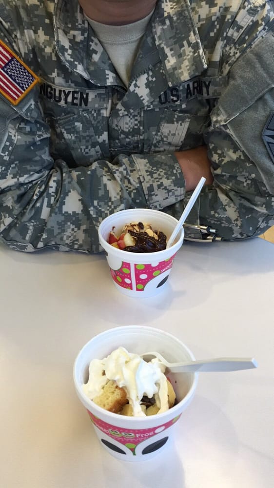 SWEETFROG PREMIUM FROZEN YOGURT 15 Reviews 15568 Westchester