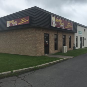 Mama Sue's Diner - Outside - Diners Near Me - Cornwall, Ontario Mama Sue's Diner - Outside - Diners Near Me - Cornwall, Ontario
