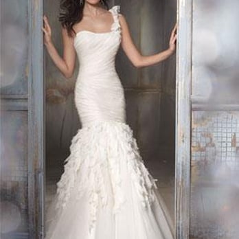 COUNTRY WAY BRIDAL BOUTIQUE - 15 Photos 