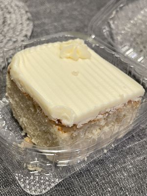defloured: A Gluten Free Bakery by null