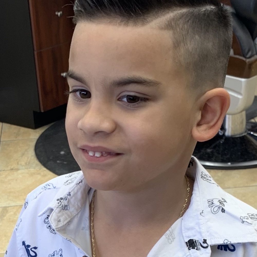 Lazaritos Barber Shop - Barbers Near Me - Hialeah, Florida Lazaritos Barber Shop - Barbers Near Me - Hialeah, Florida