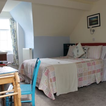 Castlebank Hotel - My room # 9 on the top floor. - Hotels Near Me - Conwy, CWY Castlebank Hotel - My room # 9 on the top floor. - Hotels Near Me - Conwy, CWY