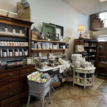 Rafa Natural - The store - Cosmetics & Beauty Supply Near Me - Lakeland, Florida Rafa Natural - The store - Cosmetics & Beauty Supply Near Me - Lakeland, Florida