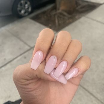 Kiwi Nails Fishtown - Dip powder full set - Nail Salons Near Me - Philadelphia, Pennsylvania Kiwi Nails Fishtown - Dip powder full set - Nail Salons Near Me - Philadelphia, Pennsylvania
