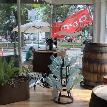 Juice Mill - Juice Bars & Smoothies Near Me - Bridgewater, Massachusetts