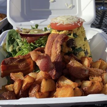 Gutiz - Scrambled egg tower - Breakfast & Brunch Near Me - Taos, New Mexico Gutiz - Scrambled egg tower - Breakfast & Brunch Near Me - Taos, New Mexico