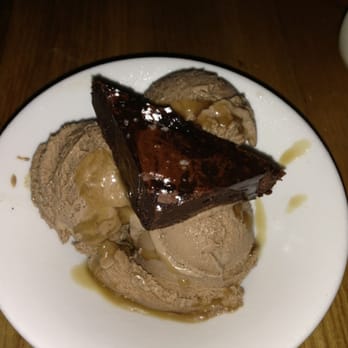 Bar Acuda - Peanut butter homemade ice cream w a brownie!  Outstanding! - Tapas Bars Near Me - Hanalei, Hawaii