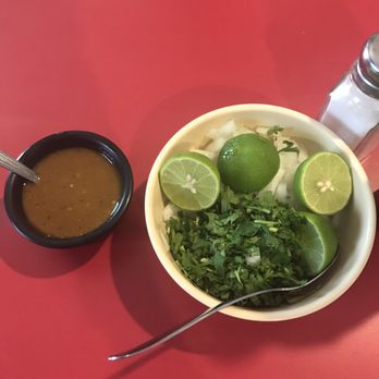 El Güero Birria de Chivo - Fresh salsa, onions, cilantro and lime! - Tacos Near Me - Phoenix, Arizona El Güero Birria de Chivo - Fresh salsa, onions, cilantro and lime! - Tacos Near Me - Phoenix, Arizona