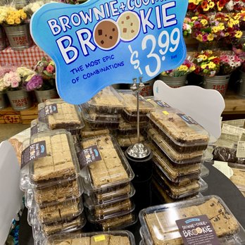 Trader Joe's - Grocery Near Me - Santa Monica, California