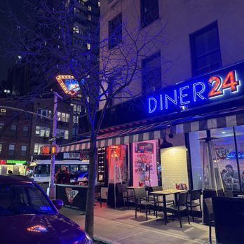 Diner 24 - Burgers Near Me - New York, New York Diner 24 - Burgers Near Me - New York, New York