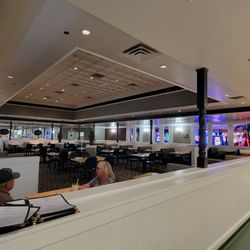 Primm Valley Resort - Dining room closes at 10pm but counter is open 24 hours selling hotdogs, pizza, chips and ice pops