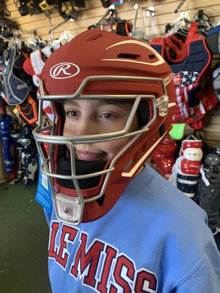 FISCHER’S PRO LINE SPORTS Updated September 2024 17708 Edison Ave, Chesterfield, Missouri