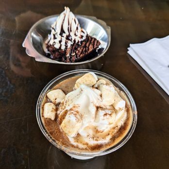 Station No 3 - Benton Park - Thank You Latte and Death By Brownie - Gastropubs Near Me - St. Louis, Missouri
