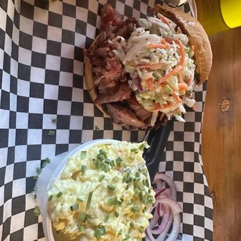 North Fork BBQ - Brisket sandwich with potato salad - Barbeque Near Me - North Fork, California North Fork BBQ - Brisket sandwich with potato salad - Barbeque Near Me - North Fork, California