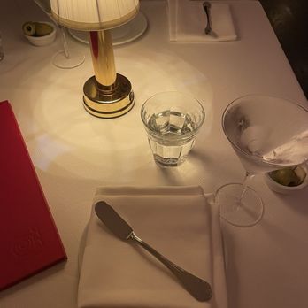 Chateau Royale - The perfect martini at a spacious table - French Near Me - New York, New York