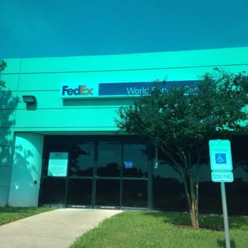 FedEx Ship Center - Entrance - Shipping Centers Near Me - Austin, Texas FedEx Ship Center - Entrance - Shipping Centers Near Me - Austin, Texas