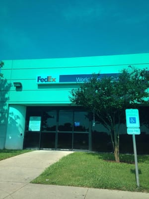 FEDEX SHIP CENTER - Updated October 2025 - 42 Reviews - 2001 W Howard ...