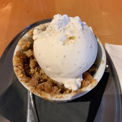 TheSmoke - Apple crisp with smoked banana ice cream
