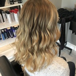 Bella Donnas Hair Studio