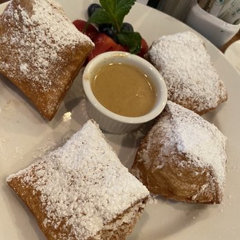 Criollo Restaurant - Best beignets in New Orleans - New American Near Me - New Orleans, Louisiana