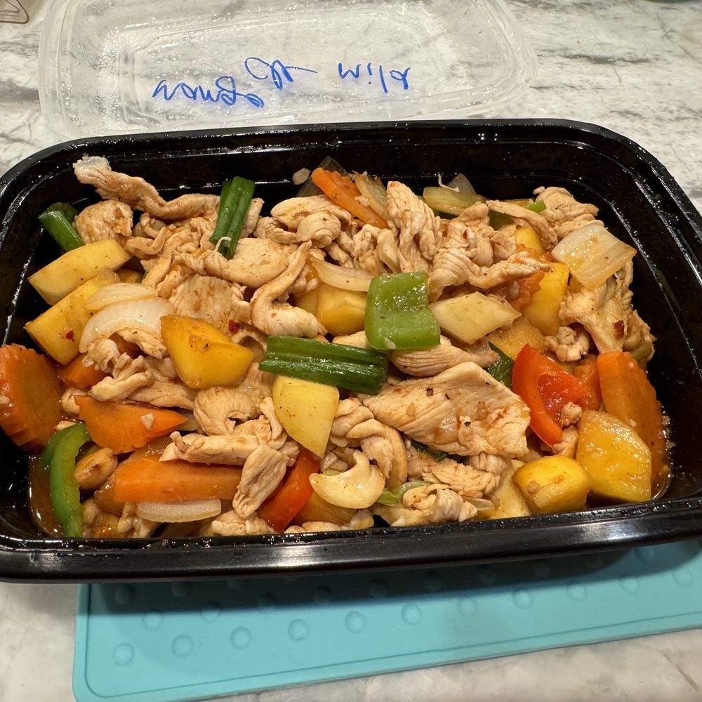 Thai Mama SJ - Mango special stir fry with chicken - Thai Near Me - San Jose, California Thai Mama SJ - Mango special stir fry with chicken - Thai Near Me - San Jose, California