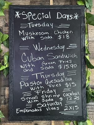 Social Urban Bistro by null