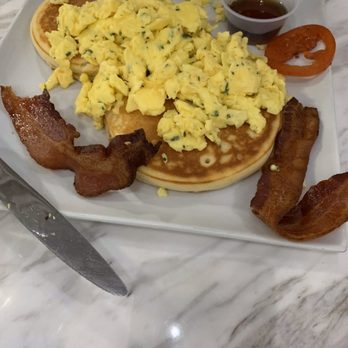 Flo Paris - Bakeries Near Me - Houston, Texas