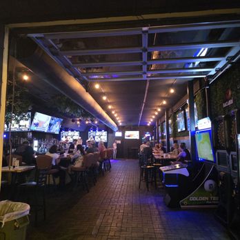 Live Oak - Inside seating area - Music Venues Near Me - Nashville, Tennessee Live Oak - Inside seating area - Music Venues Near Me - Nashville, Tennessee