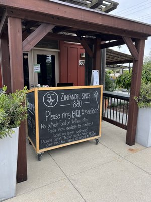 Saucelito Canyon Tasting Room by null