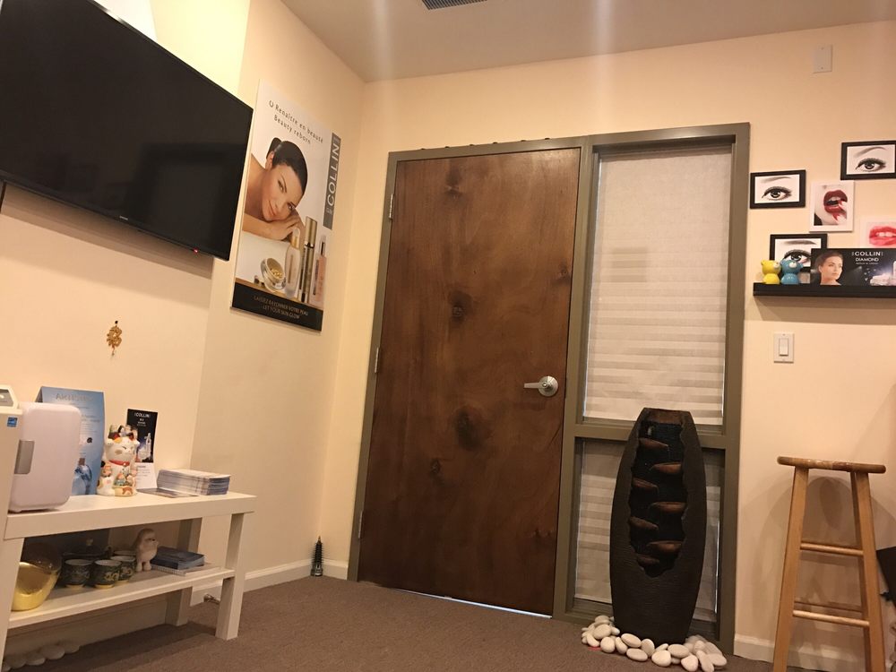 Beauty Fantasia Logo