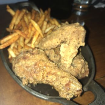 Peaches Grand - Best fried chicken! - Seafood Near Me - Brooklyn, New York Peaches Grand - Best fried chicken! - Seafood Near Me - Brooklyn, New York