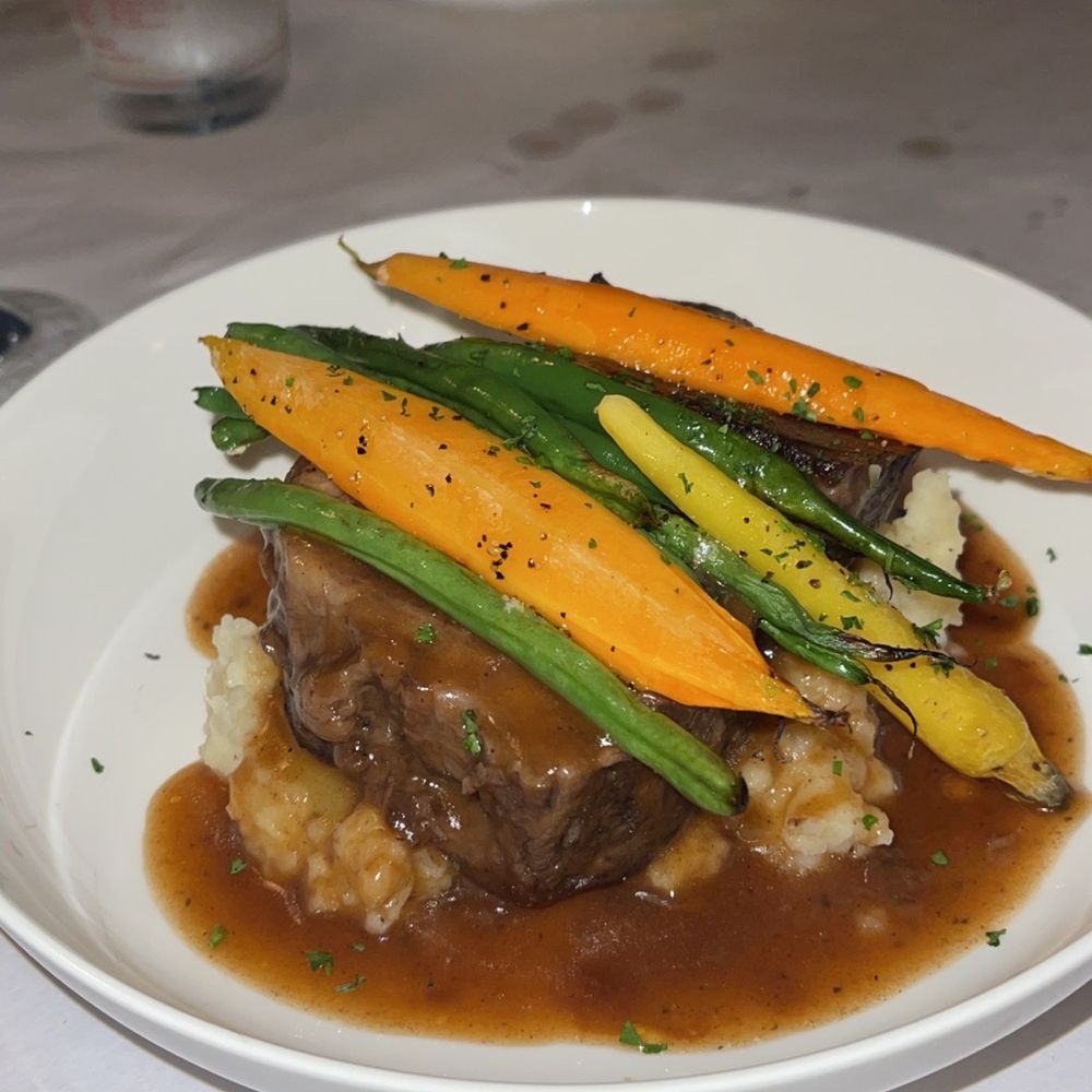 Otto's - The Braised Short Ribs over mashed potato's - Breakfast & Brunch Near Me - Covington, Kentucky Otto's - The Braised Short Ribs over mashed potato's - Breakfast & Brunch Near Me - Covington, Kentucky