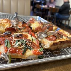 Toss & Fire Wood-Fired Pizza - Believe or not , gluten Tessa's Veggie Pizza - 10x8 Gluten-Free Detroit Style Pizza.. sooo delish!?love it!!