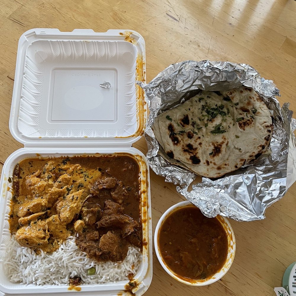 Curry Time Now - Combinations of 3 items plus garlic naan - Indian Near Me - Pasadena, California Curry Time Now - Combinations of 3 items plus garlic naan - Indian Near Me - Pasadena, California