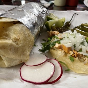 Tacos Y Mariscos Lopez - Chicken Burrito - Mexican Near Me - Nashville, Tennessee Tacos Y Mariscos Lopez - Chicken Burrito - Mexican Near Me - Nashville, Tennessee