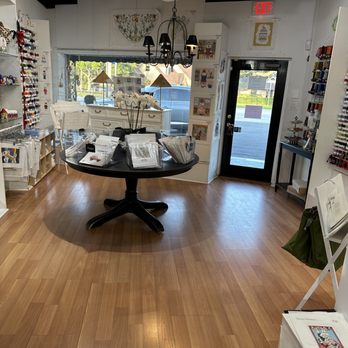 The Flying Needles - Arts & Crafts Near Me - Belleair Bluffs, Florida The Flying Needles - Arts & Crafts Near Me - Belleair Bluffs, Florida