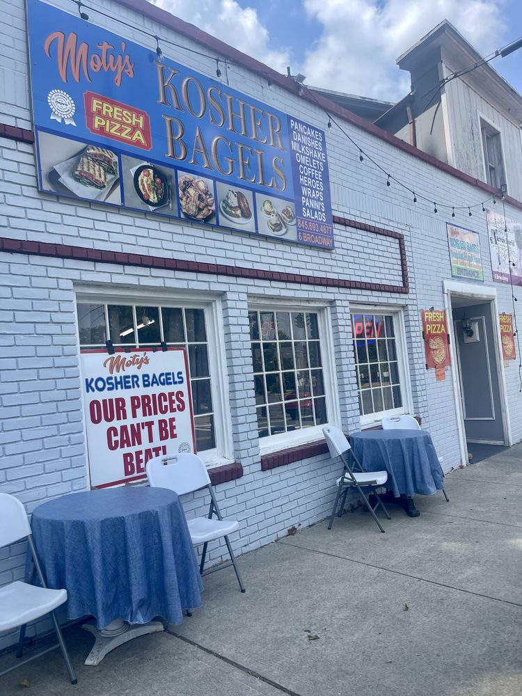 MOTTY’S KOSHER BAGEL & PIZZA Updated August 2024 6 Broadway