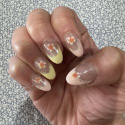 Kelly's Nails