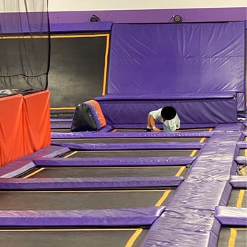 Altitude Trampoline Park - Trampoline Parks Near Me - Cedar Hill, Texas Altitude Trampoline Park - Trampoline Parks Near Me - Cedar Hill, Texas