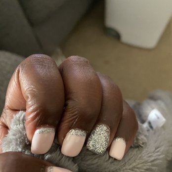 Lily's Nails And Spa - Look at thumb, it's about to peel off AGAIN - Nail Salons Near Me - Alhambra, California Lily's Nails And Spa - Look at thumb, it's about to peel off AGAIN - Nail Salons Near Me - Alhambra, California