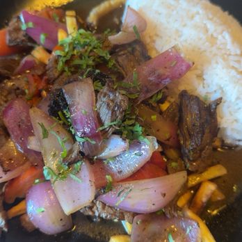 Micas Restobar - Lomo saltado - Peruvian Near Me - La Verne, California