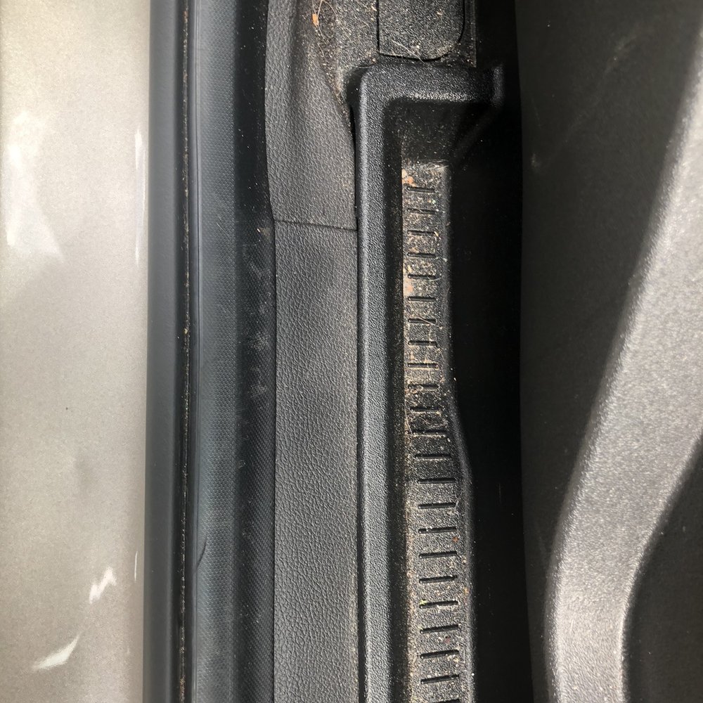AAA Auto Wash - Cincinnati - Are you kidding me? You didn't even try to vacuum this! - Car Wash Near Me - Cincinnati, Ohio AAA Auto Wash - Cincinnati - Are you kidding me? You didn't even try to vacuum this! - Car Wash Near Me - Cincinnati, Ohio