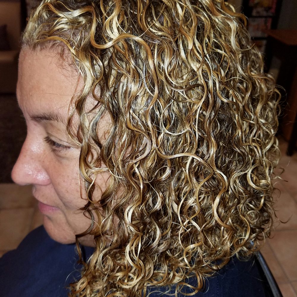 Salon Rouge - Hair Salons Near Me - Lititz, Pennsylvania Salon Rouge - Hair Salons Near Me - Lititz, Pennsylvania