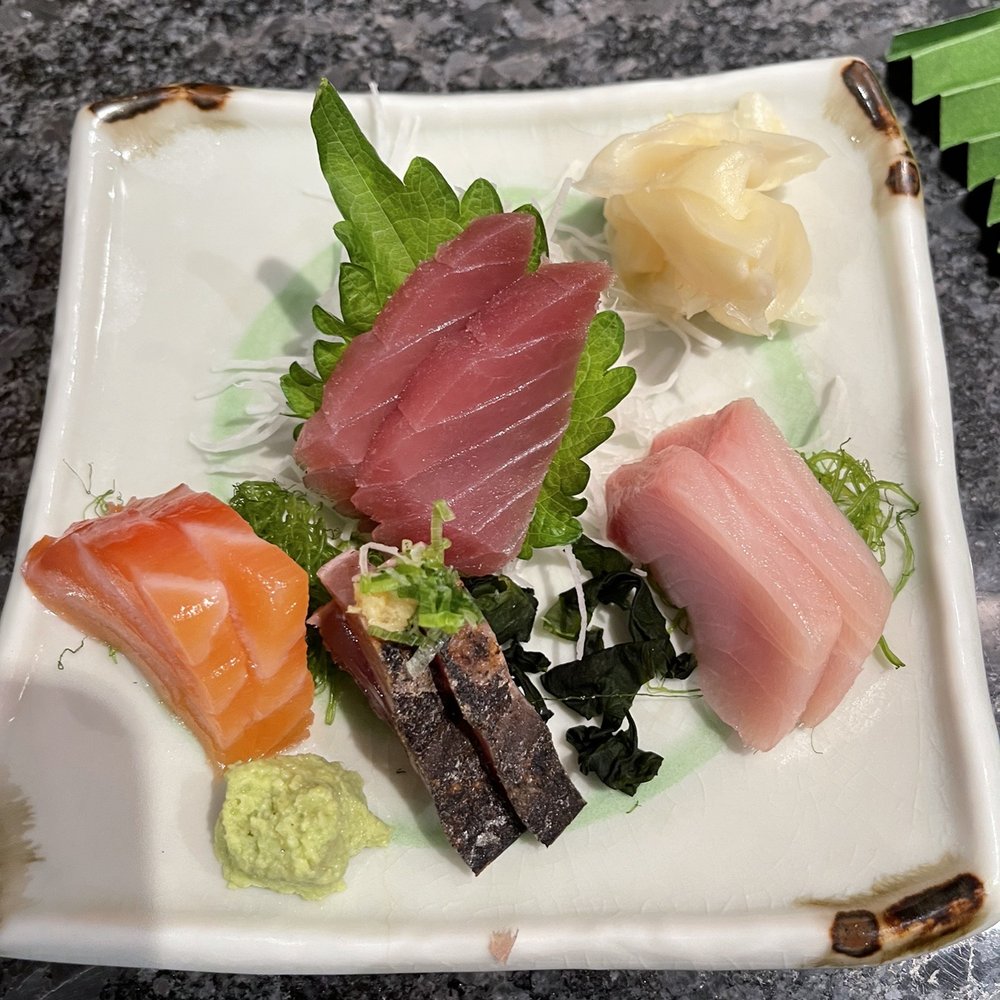Sushi Makio - Omakase sashimi course - Japanese Near Me - Kingston, New York Sushi Makio - Omakase sashimi course - Japanese Near Me - Kingston, New York