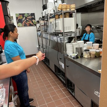 Aroi Thai Cuisine - Thai Near Me - Yuma, Arizona