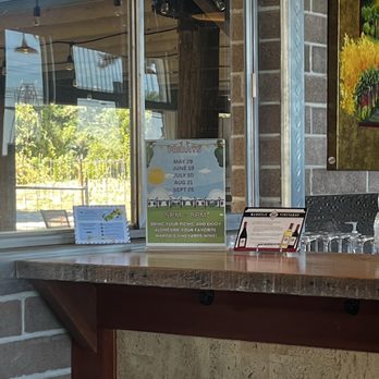 Mangels Vineyards - Counter events advertisement - Wineries Near Me - Fairfield, California Mangels Vineyards - Counter events advertisement - Wineries Near Me - Fairfield, California